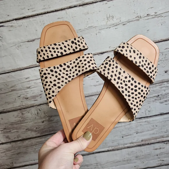 DV Dolce Vita leopard sandals - Picture 9 of 10